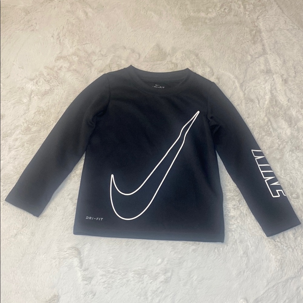 Nike Black Long Sleeve Tee with Iconic Swoosh